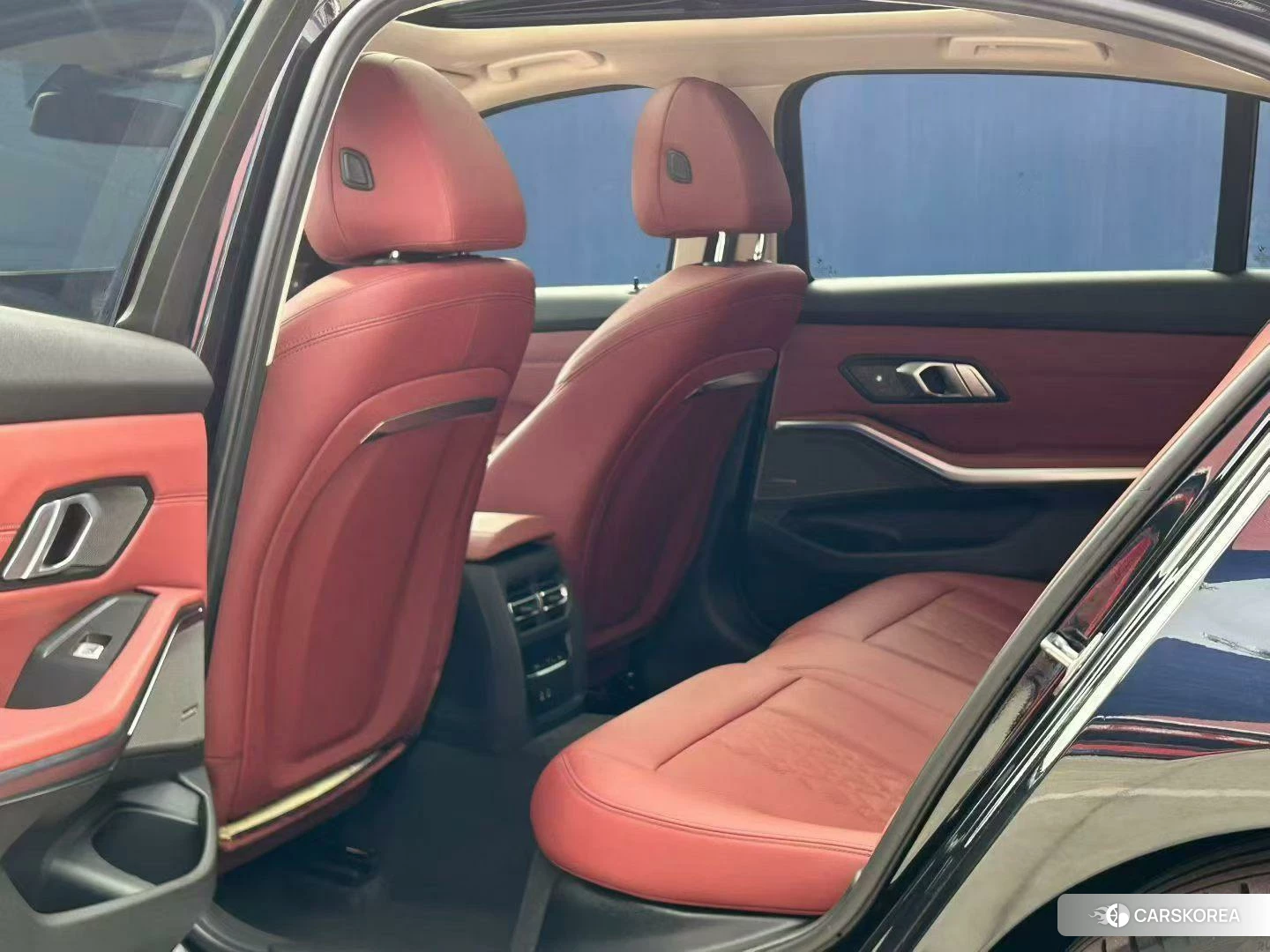 BMW 3 series 2022 Черный из Китая, фото 3