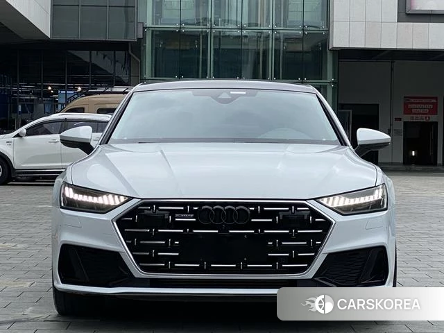 Audi A7L 2024 Белый из Китая, фото 3