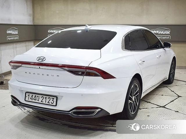 Hyundai The New Grandeur IG id 3890243 из Кореи 13