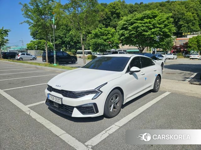 Kia The New K5 3rd generation 2024 Белый из Кореи, фото 5