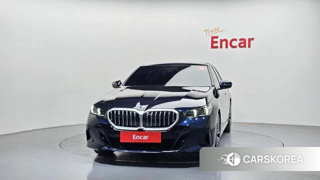 BMW 5 Series (G60) id 3817314 из Кореи 13