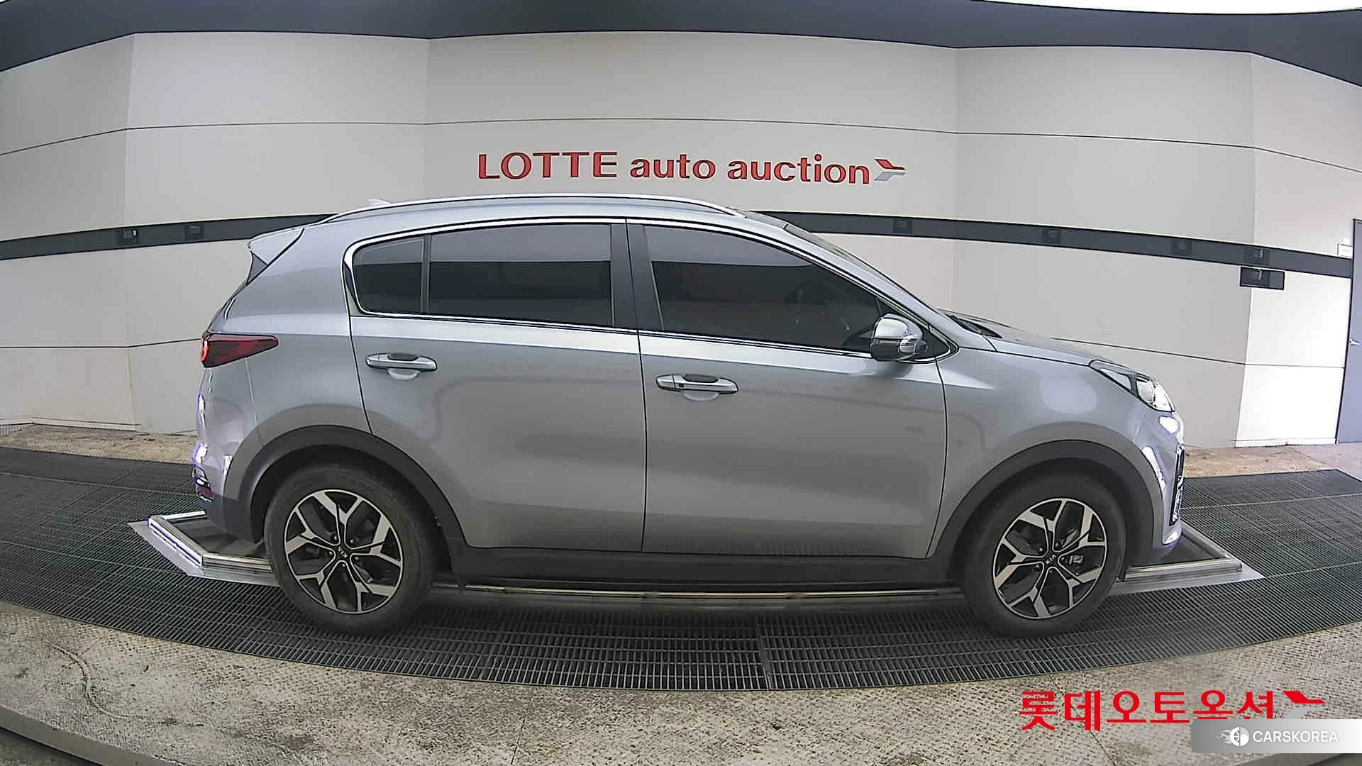 Kia Sportage id 3875738 из Кореи 23