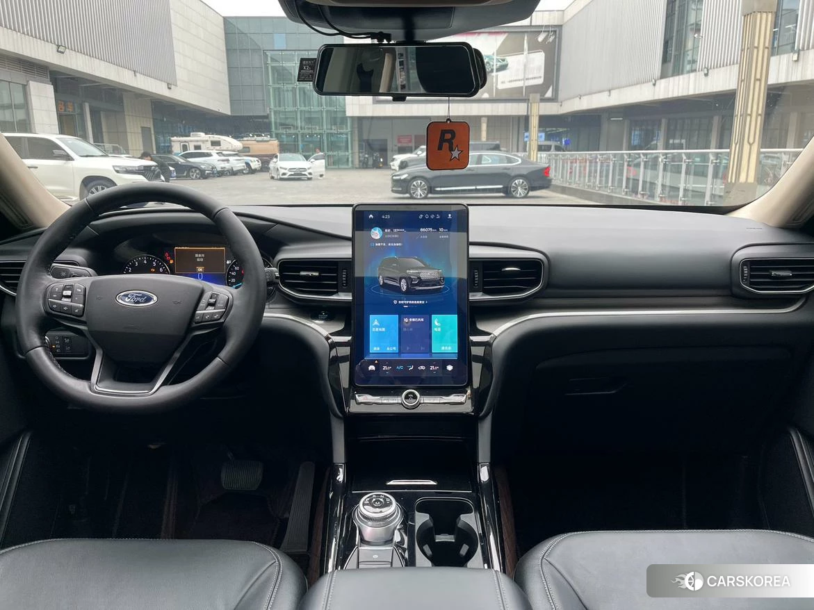 Ford Explorer id 4407592 из Китая 11
