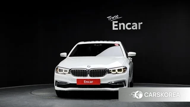 BMW 5 Series (G30) id 3407660 из Кореи 13