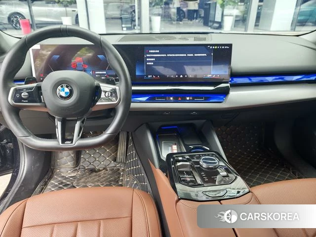 BMW 5 series id 4301383 из Китая 8