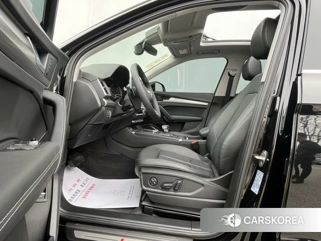 Audi Q5L id 3890152 из Китая 11