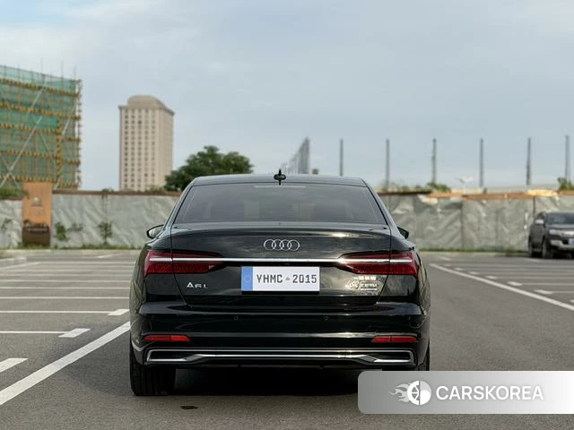 Audi A6L id 4297561 из Китая 19