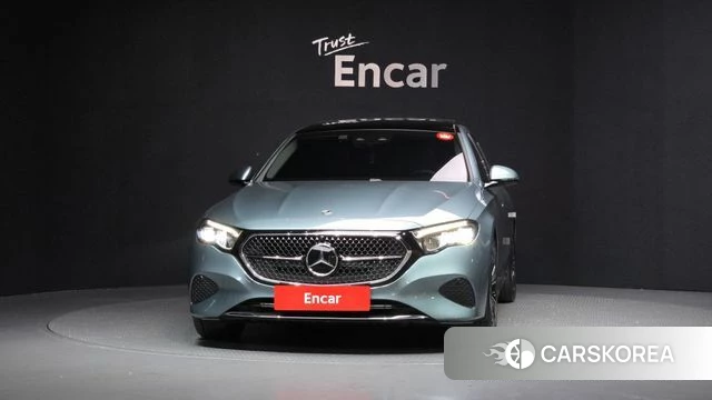 Mercedes-Benz E-Class W214 id 3876751 из Кореи 13