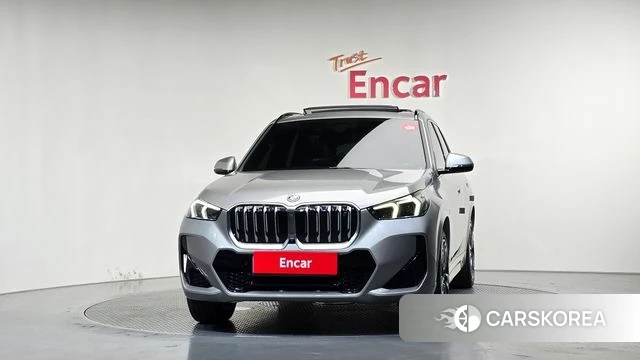 BMW iX1 (U11) id 4517053 из Кореи 13