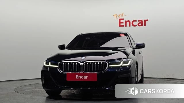 BMW 5 Series (G30) id 3914887 из Кореи 13