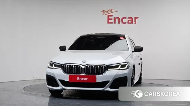 BMW 5 Series (G30) id 3650216 из Кореи 13