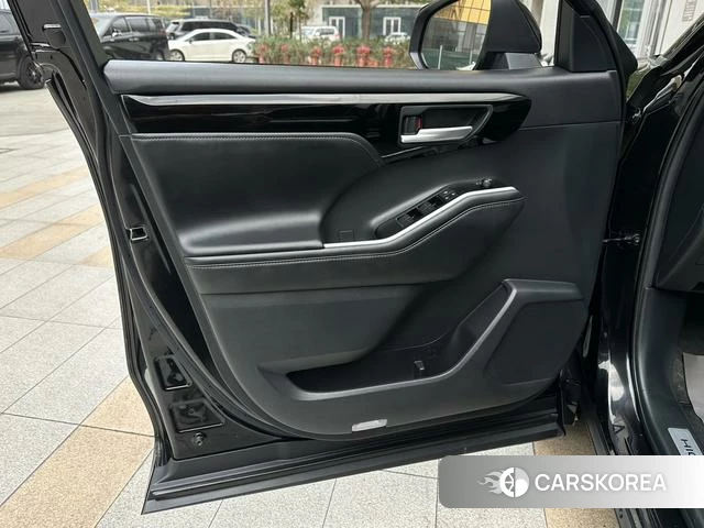 Toyota Highlander id 4335077 из Китая 20