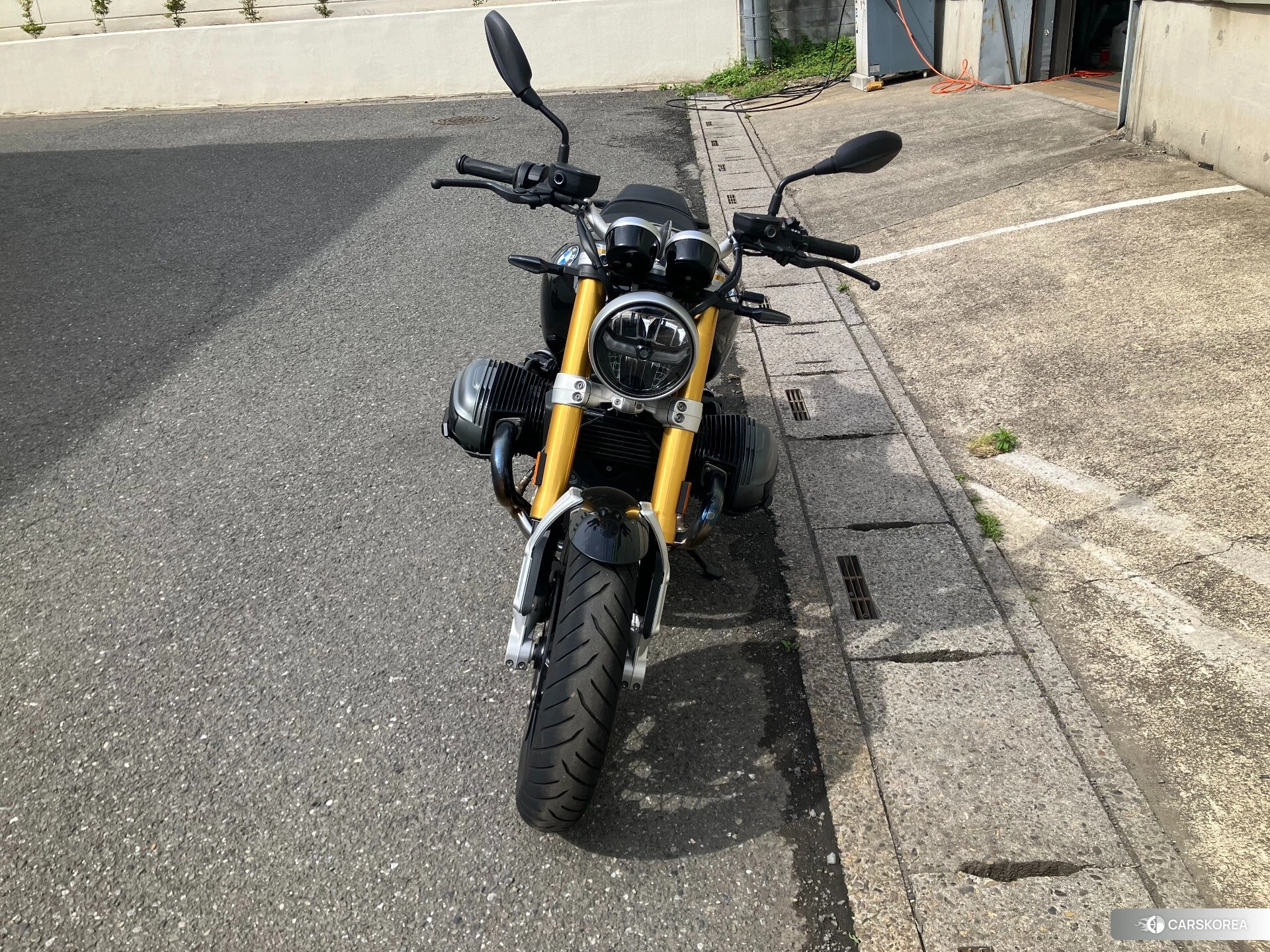 Проданный BMW R12 NineT 2025 из Японии