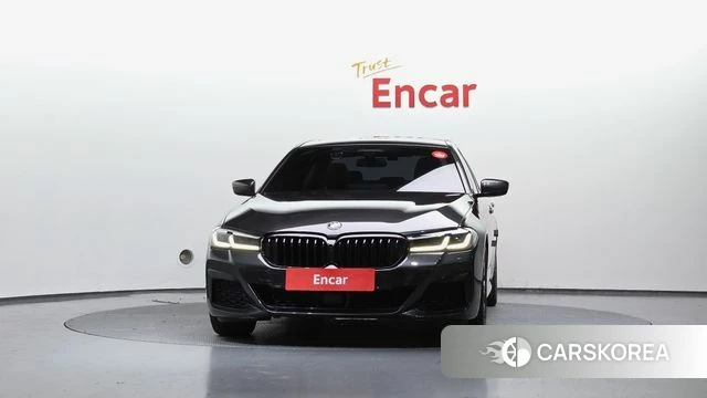 BMW 5 Series (G30) id 4356058 из Кореи 23