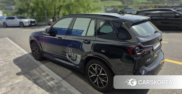 BMW X3 (G01) 2022 Черный из Кореи, фото 3