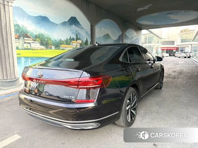 Volkswagen Passat 2023 Черный из Китая, фото 3