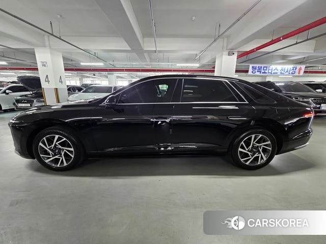 Hyundai Grandeur (GN7) id 3940554 из Кореи 13