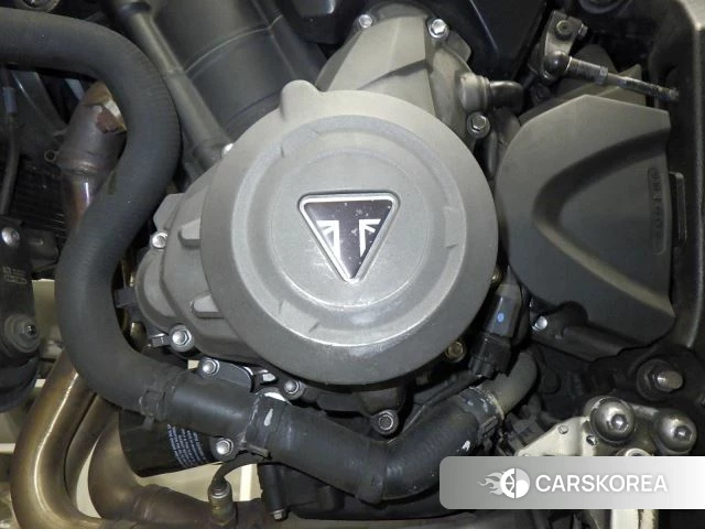 Engine photo