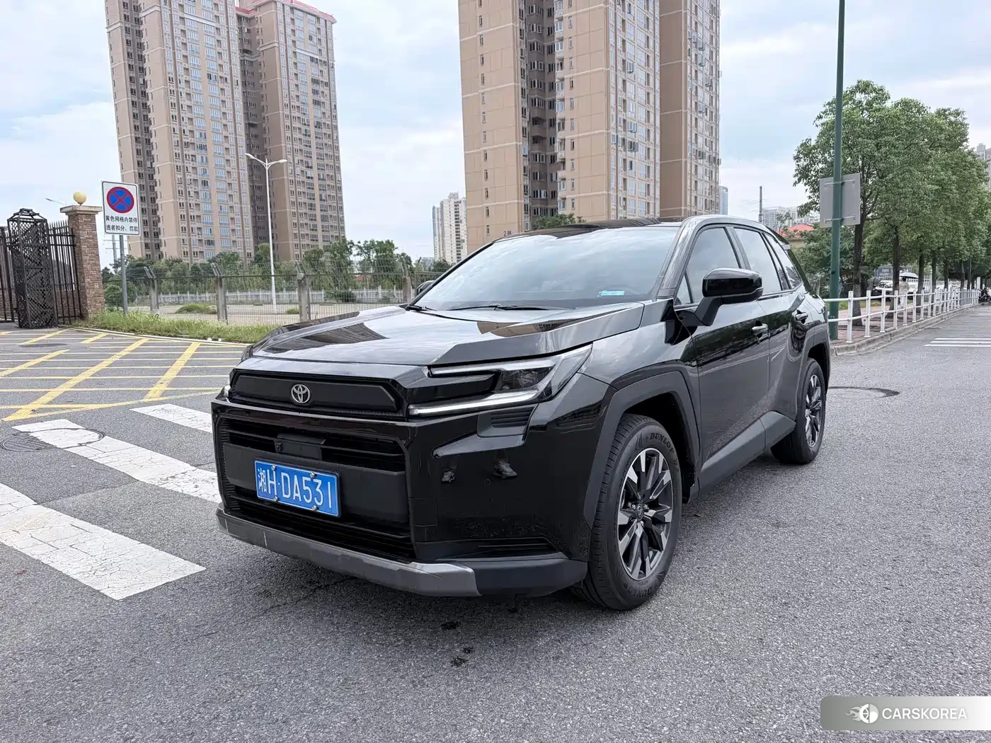 Toyota RAV4 2026 Черный из Китая, фото 3