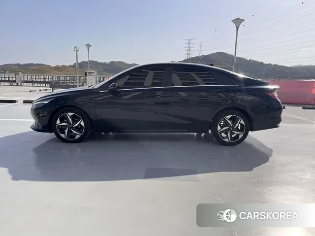 Hyundai Avante (CN7) id 3340967 из Кореи 13