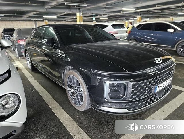 Hyundai Grandeur Hybrid (GN7) 2023 Черный из Кореи, фото 6