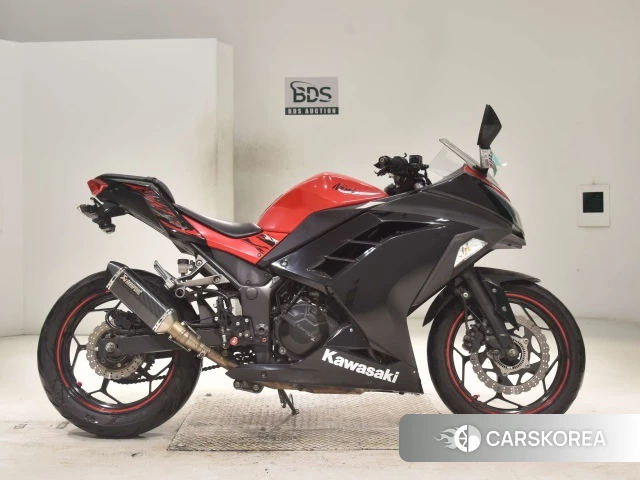 Проданный Kawasaki NINJA 250 ABS 2013 из Японии, фото 2