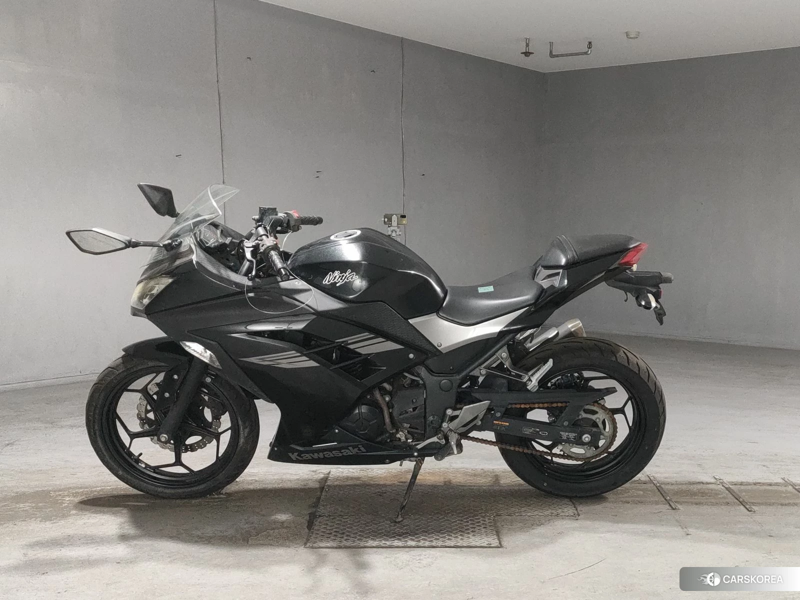 Проданный Kawasaki NINJA 250 2017 из Японии, фото 3