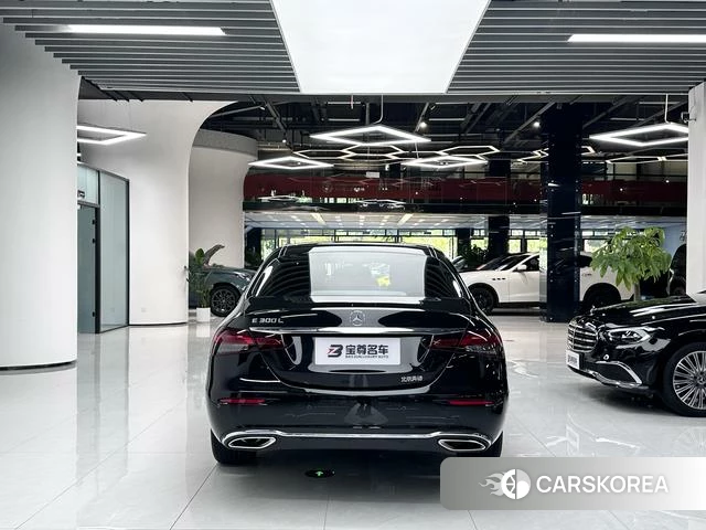 Mercedes-Benz E-class id 4297826 из Китая 10