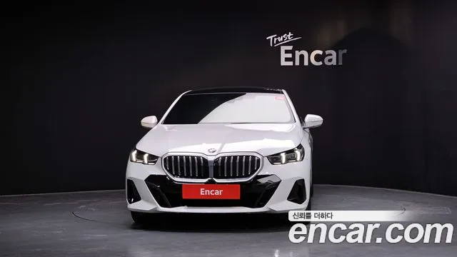 BMW 5 Series (G60) id 2782016 из Кореи 13