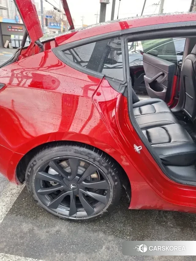 Tesla Model 3 2020 Красный из Кореи, фото 3