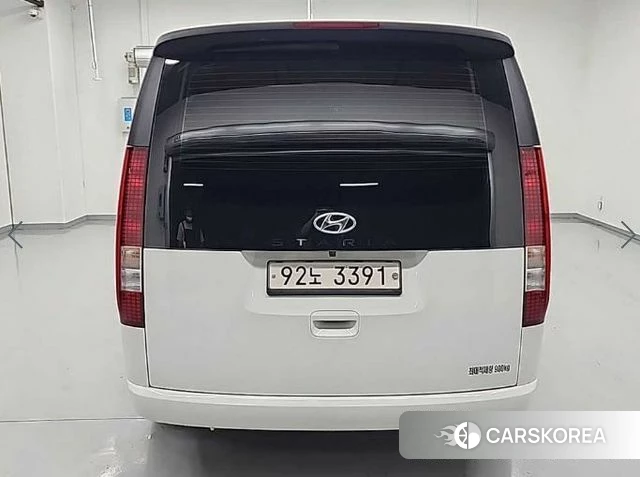 Hyundai Staria id 4561947 из Кореи 11