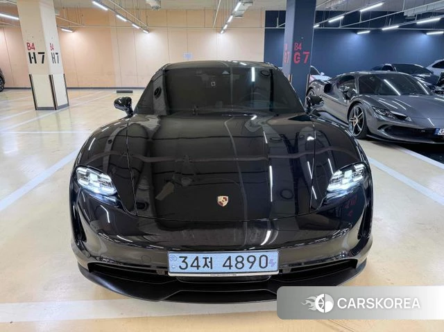 Porsche Taycan id 3866421 из Кореи 10