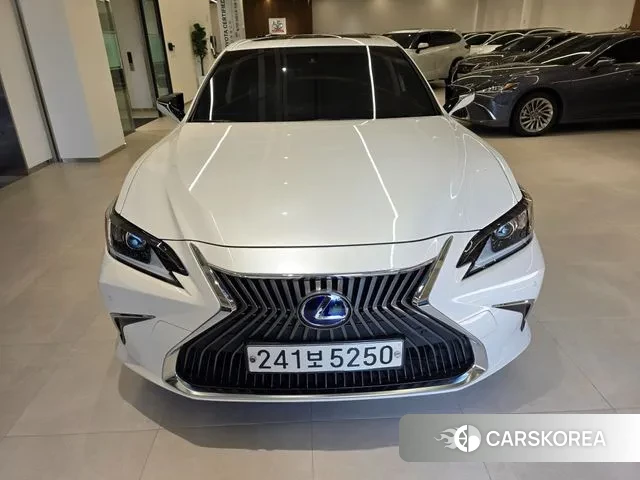Lexus ES300h 7th generation id 3315479 из Кореи 8