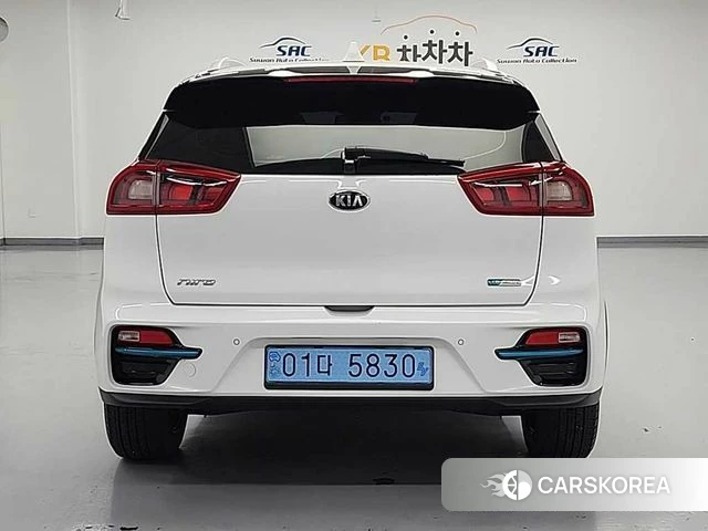 Kia Niro EV id 4370766 из Кореи 13