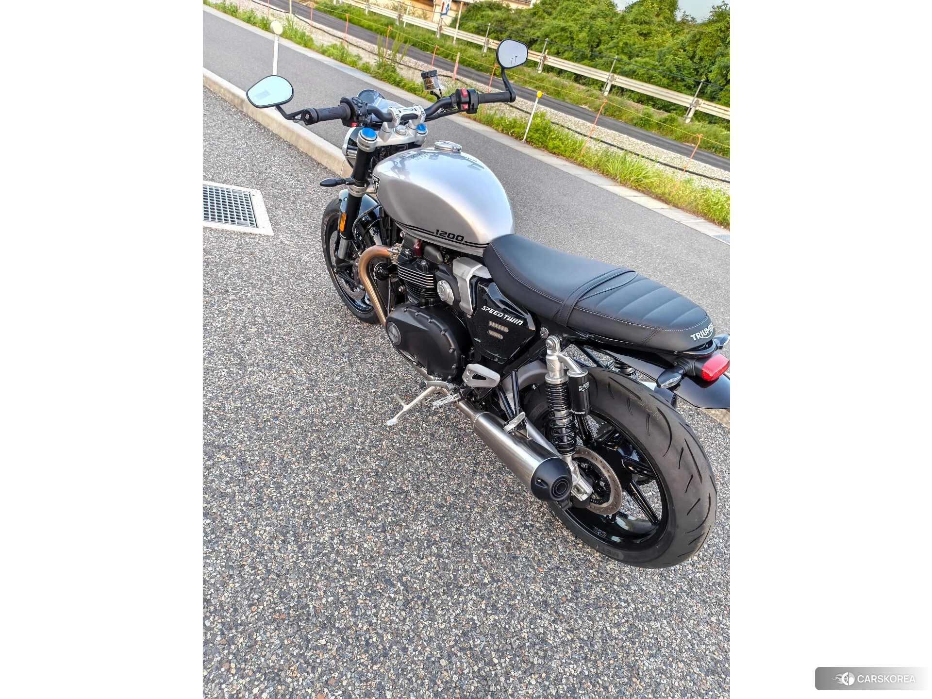 Triumph SPEED TWIN 1200 2026 из Японии