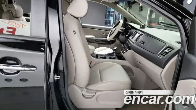 Kia The New Carnival id 2681471 из Кореи 13