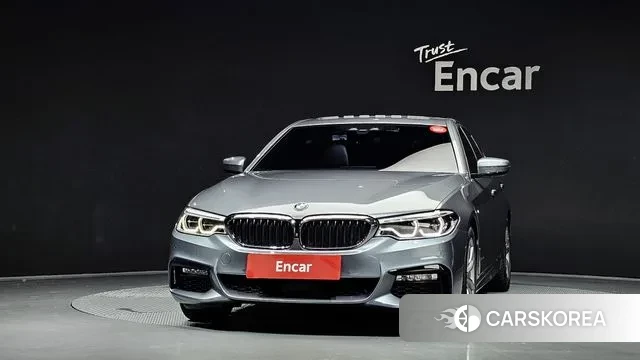 BMW 5 Series (G30) id 3325364 из Кореи 13