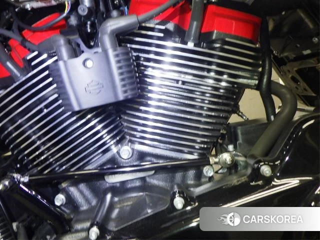 Engine photo