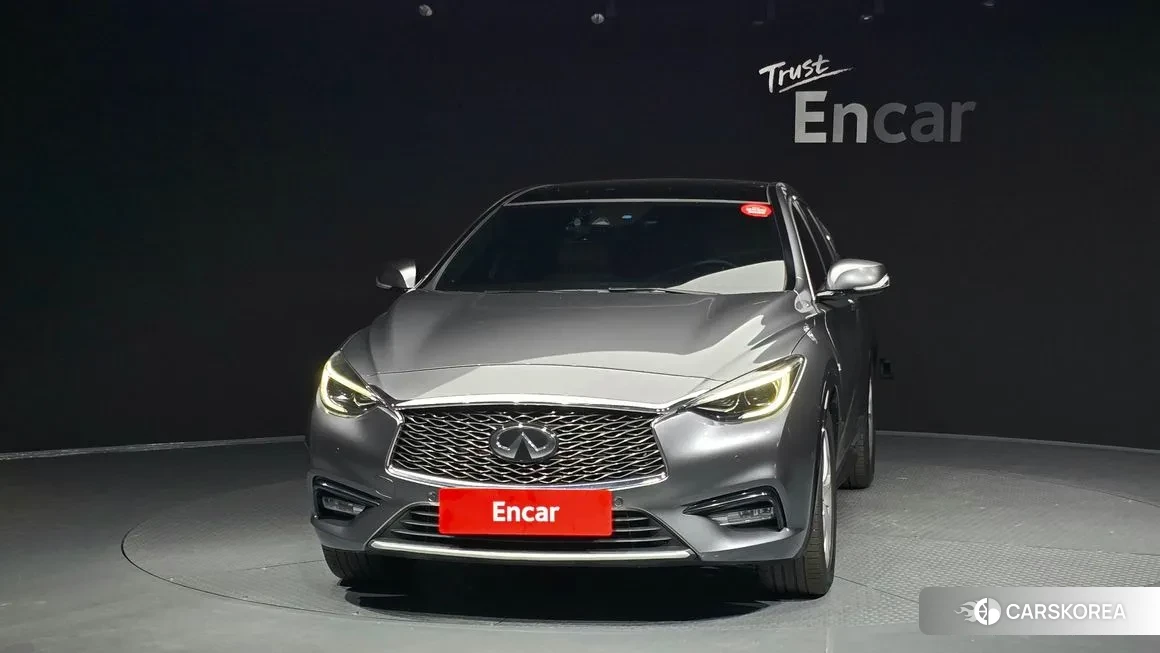 Infiniti Q30 id 1793650 из Кореи 13