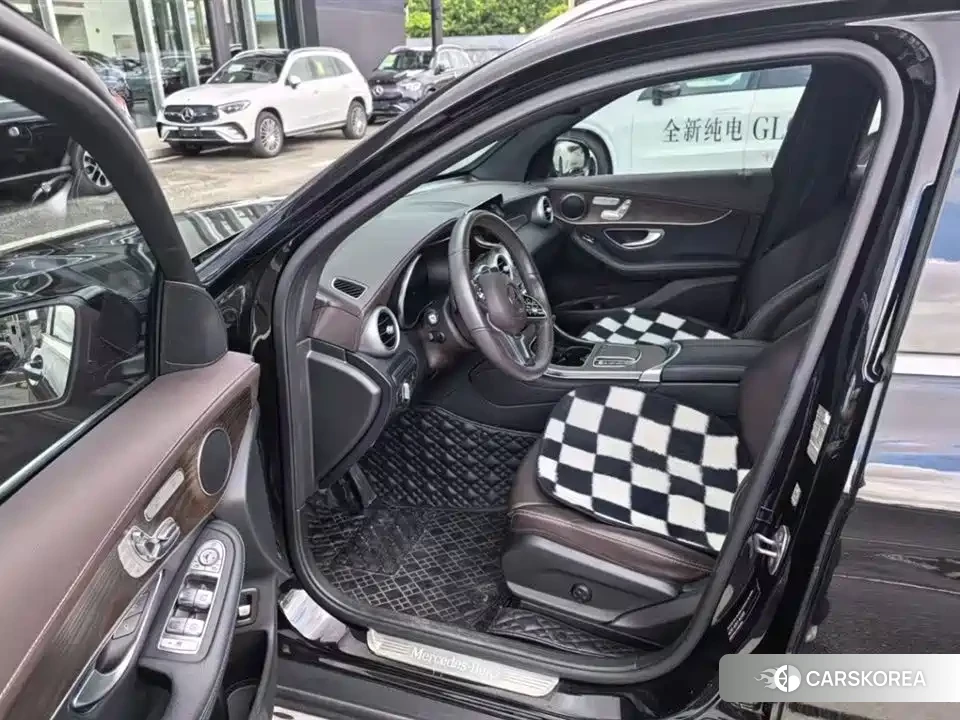 Mercedes-Benz GLC 2022 Черный из Китая, фото 3