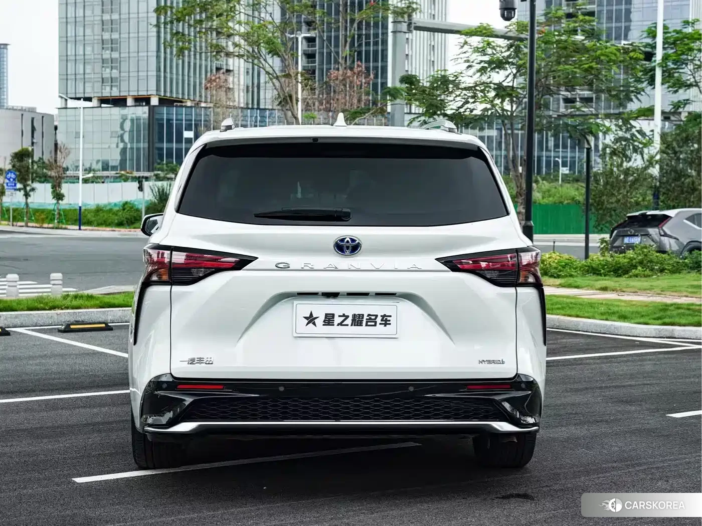 Toyota Grevia id 4576557 из Китая 14