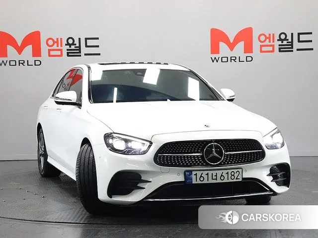 Mercedes-Benz E-Class W213 2023 Белый из Кореи, фото 6
