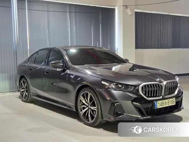 BMW 5 Series (G60) id 3359654 из Кореи 13