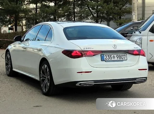 Mercedes-Benz E-Class W214 id 3517490 из Кореи 13