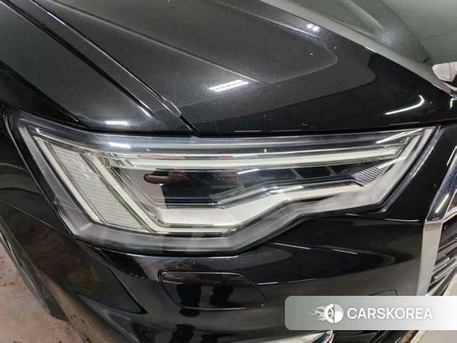 Audi A6L id 4263504 из Китая 10