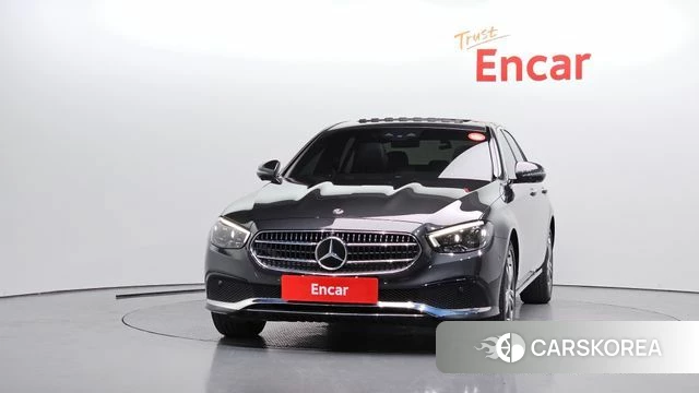 Mercedes-Benz E-Class W213 id 4293845 из Кореи 23