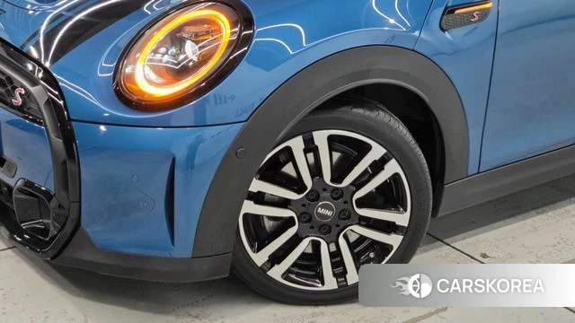 Mini Cooper S id 4725697 из Кореи 13