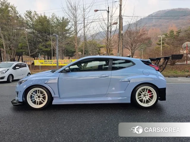 Hyundai Veloster (JS) id 3526312 из Кореи 13