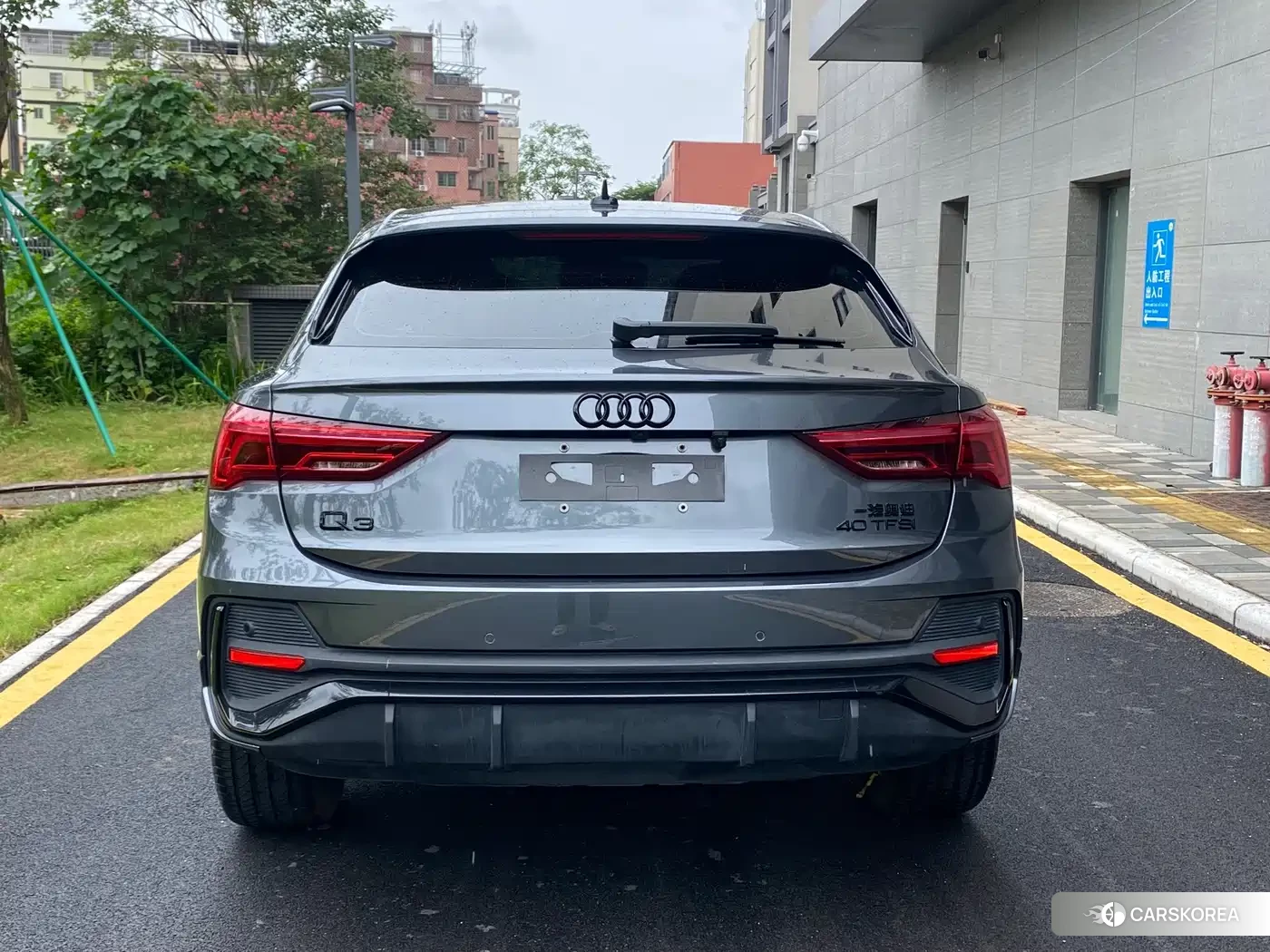 Audi Q3 Sportback id 4669202 из Китая 10
