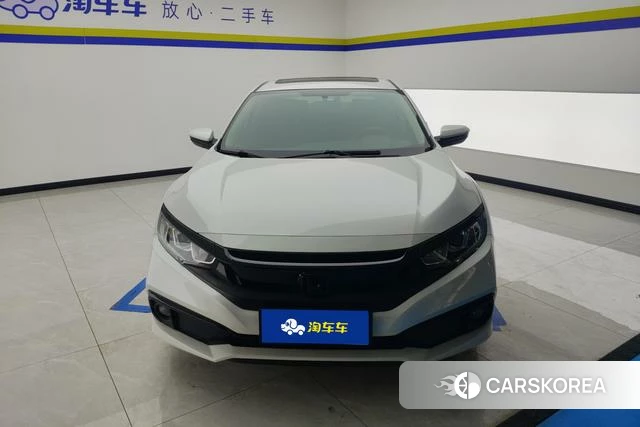 Honda Civic id 3823482 из Китая 10